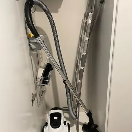 Uusi Yksioe Naantalin Keskustassa Apartamento