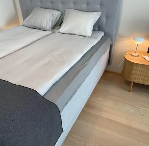 شقة Uusi Yksioe Naantalin Keskustassa *